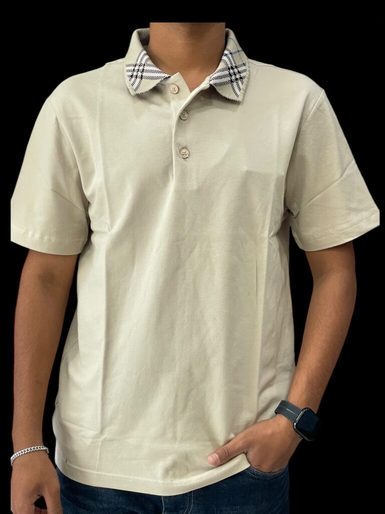 BURBERRY COLLARED T-SHIRT