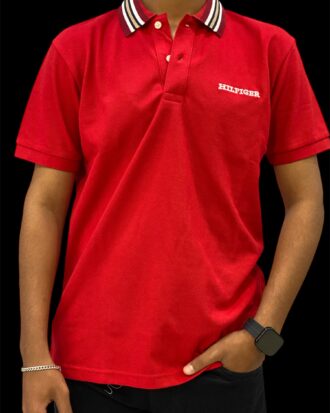 TOMMY HILFIGER COLLARED T-SHIRT