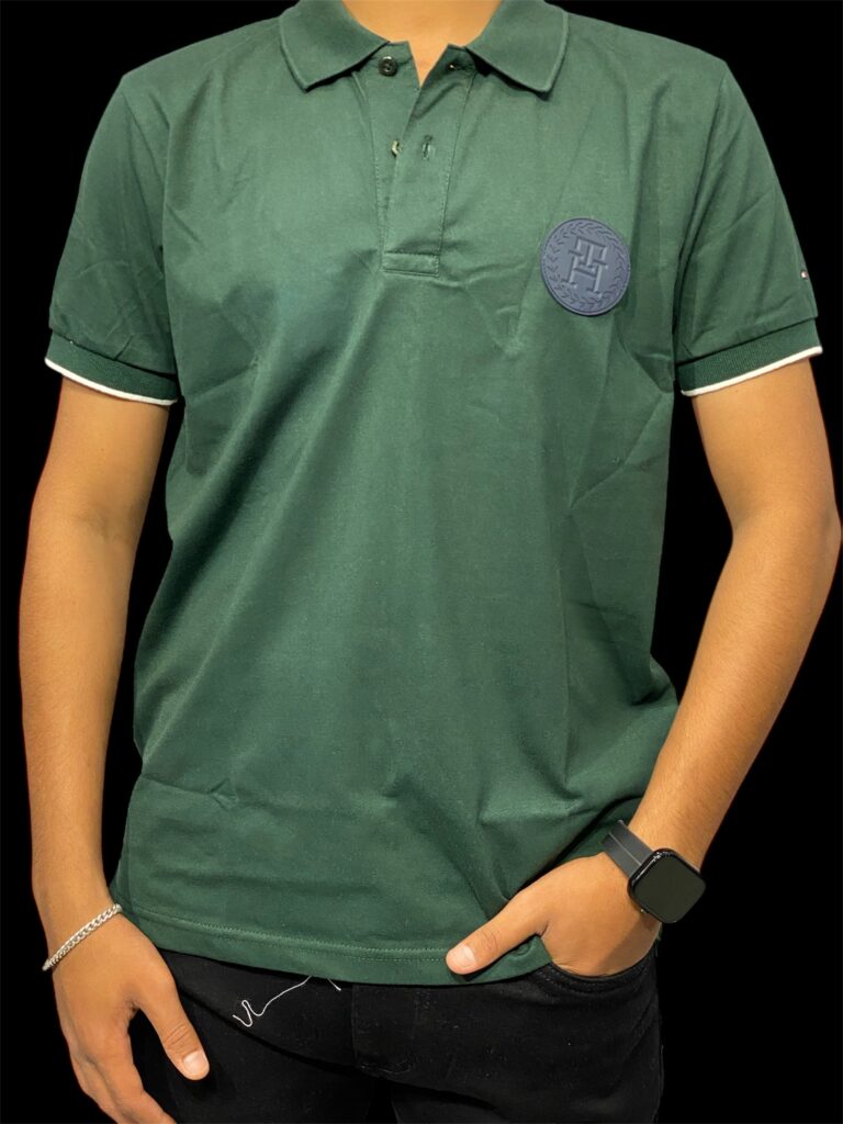 TOMMY HILFIGER COLLARED T-SHIRT