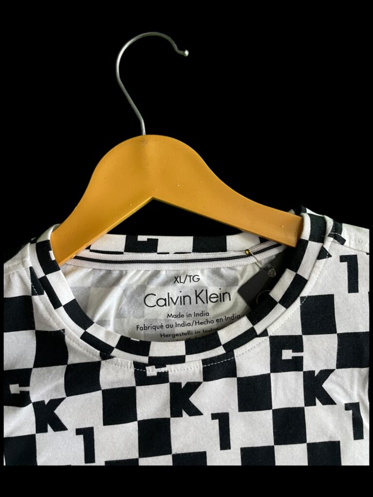CALVIN KLEIN ROUND NECK TSHIRT - Image 3
