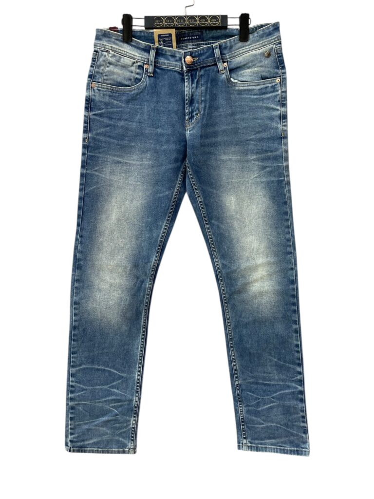 NUMERO UNO BLUE JEANS