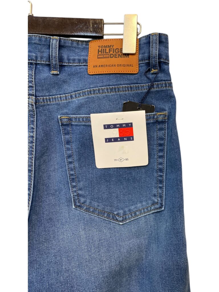 TOMMY HIFIGER STRAIGHT FIT JEANS - Image 5