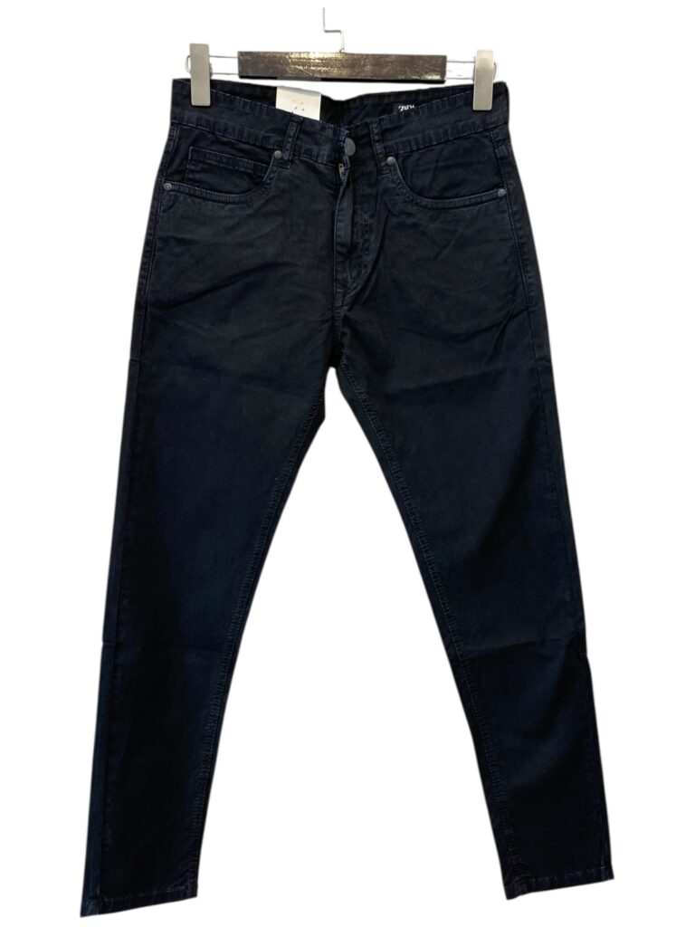 ZARA  BLACK JEANS