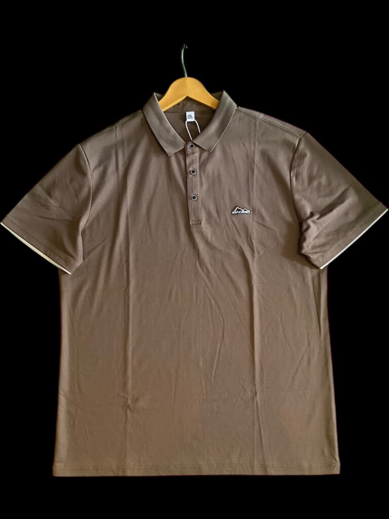IMPORTED STICHLESS COLLARED TSHIRT