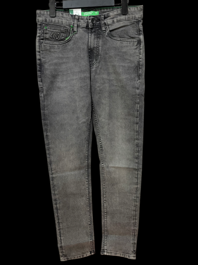 UNITED COLORS OF BENETTON JEANS
