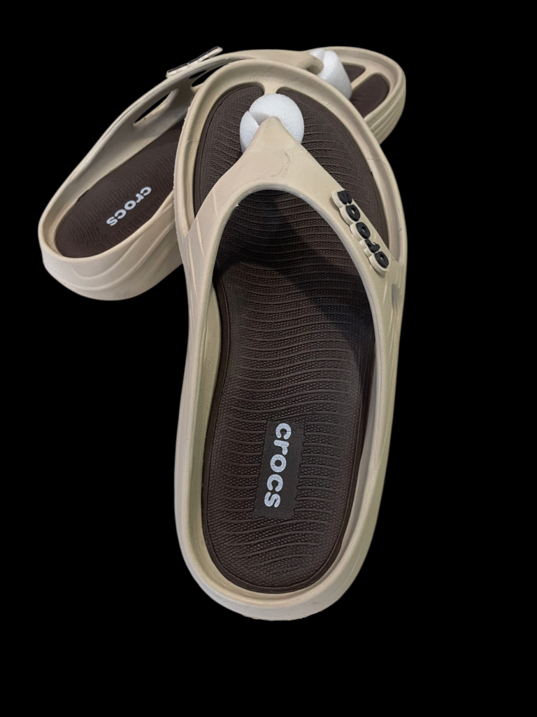 CROCS V-Shaped Slippers - Image 4
